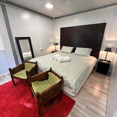 Bungalow Infanta Torrelaguna ภายนอก รูปภาพ