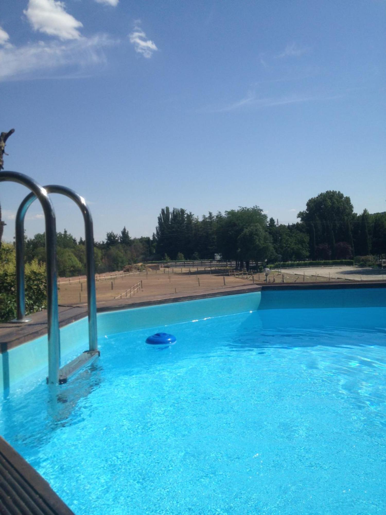 Bungalow Infanta Torrelaguna ภายนอก รูปภาพ