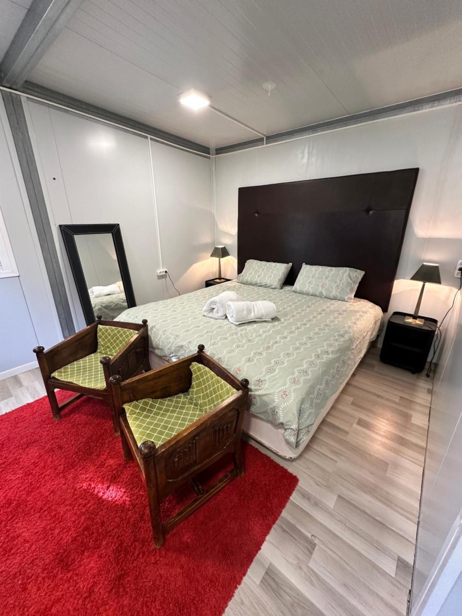 Bungalow Infanta Torrelaguna ภายนอก รูปภาพ