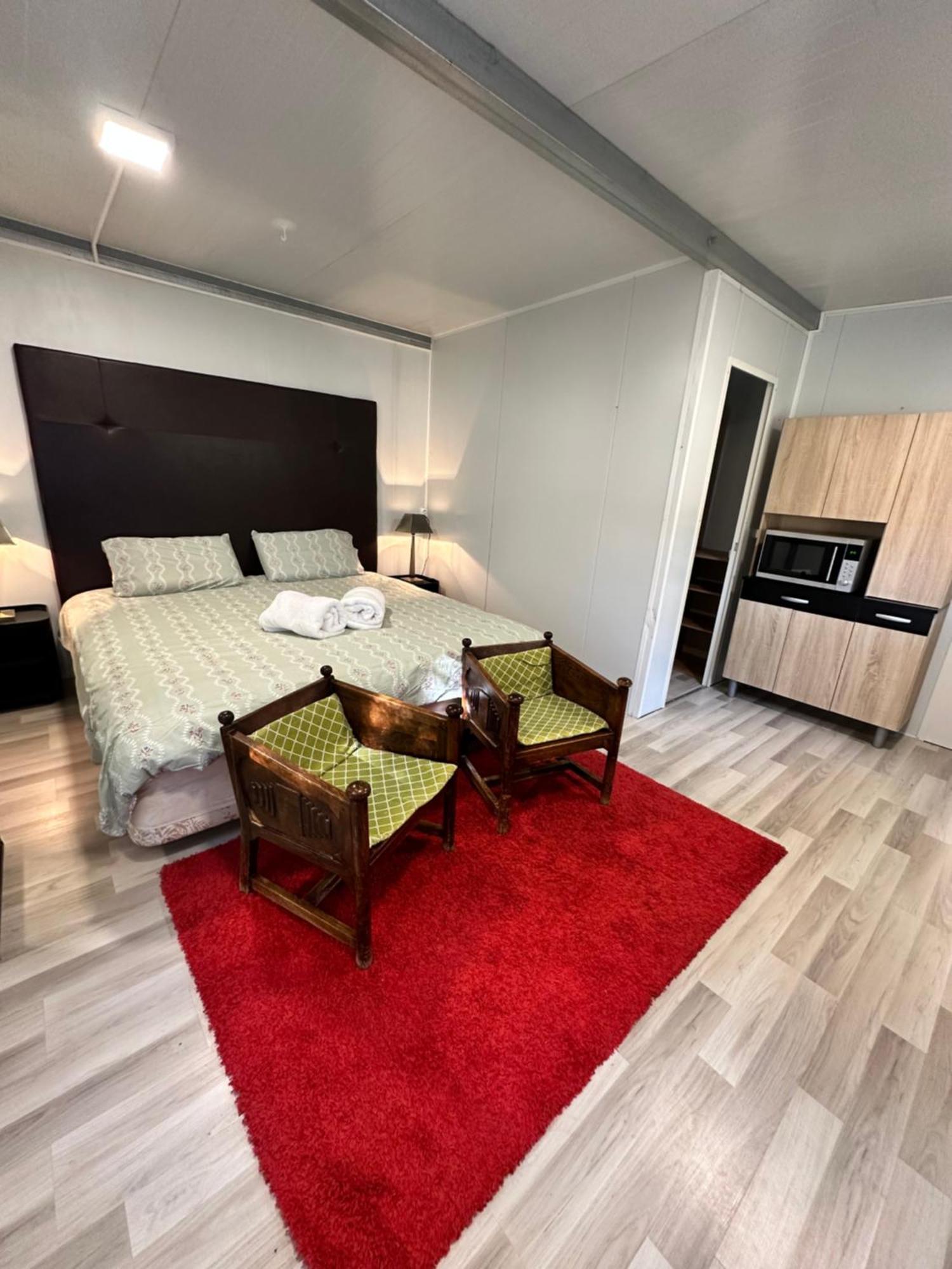 Bungalow Infanta Torrelaguna ภายนอก รูปภาพ
